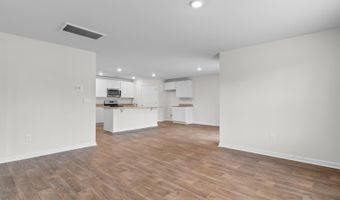 572 Woodland Farms Cir, Aynor, SC 29511
