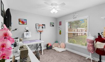 122 Seville Rd, Auburndale, FL 33823