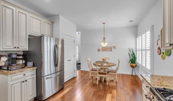 31 Twilight Dr, Barnegat, NJ 08005