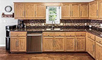 810 Rockcliff Ter, Asheboro, NC 27205