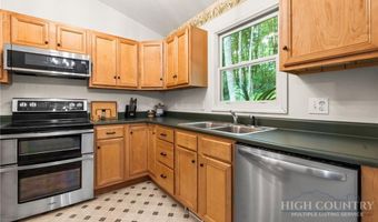 100 Summersweet Dr, Banner Elk, NC 28604