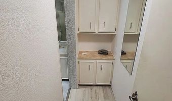 18 Tahquitz Ct 217, Camarillo, CA 93012