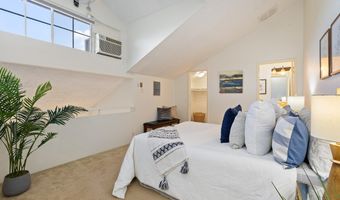 585 Mananai Pl 26V, Honolulu, HI 96818