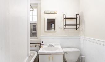 1564 Commonwealth Ave 16, Boston, MA 02135