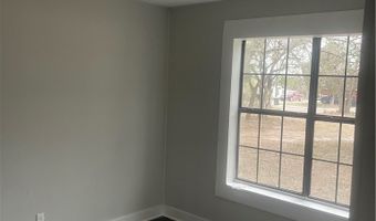 916 S Reynolds St, Alice, TX 78332