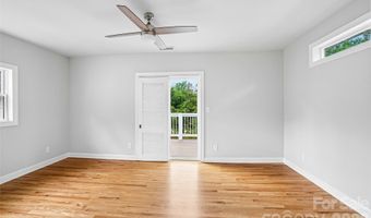 28 Ridgefield Pl, Asheville, NC 28803