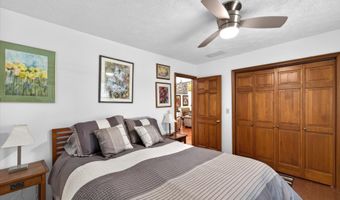 4127 N Northwood Ln, Bloomfield, IN 47424