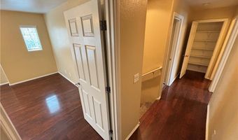 8949 Careful Canvas Ave, Las Vegas, NV 89149