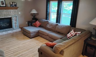304 S Locust St, Arcanum, OH 45304