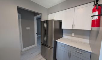14 Galleon Ct, Atlantic City, NJ 08401