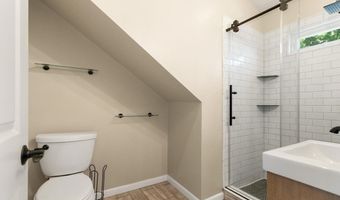 58 G St, Boston, MA 02127