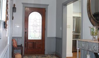 242 Birch Ln, Arden, NC 28704