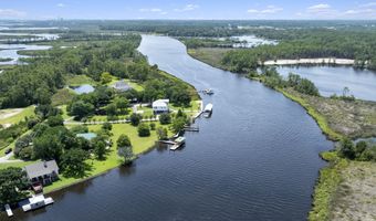 1099 Campbell Dr, Biloxi, MS 39532