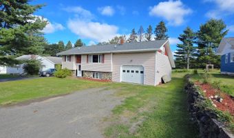 50 Bridgham St, Ashland, ME 04732
