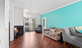15616 EVERGLADE Ln 303, Bowie, MD 20716