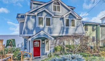 42 Bayside Dr, Atlantic Highlands, NJ 07716
