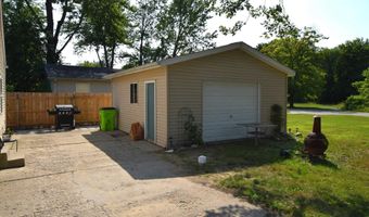 953 Robbins, Algonac, MI 48001