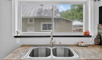 111 Penrith Ave, Alma, MI 48801