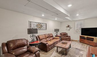 208 E Short St, Beresford, SD 57004