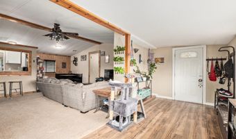 33541 S MOUNTAIN VIEW Rd, Black Canyon City, AZ 85324