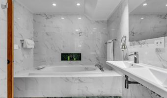 155 Stony Creek Rd, Branford, CT 06405