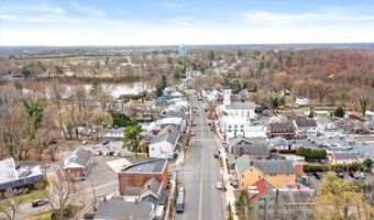 43 N Main St, Allentown, NJ 08501