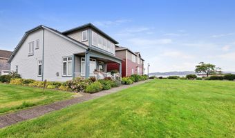 230 Roundhouse Rd, Astoria, OR 97103