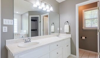 555 Coxstill Rd, Adel, GA 31620