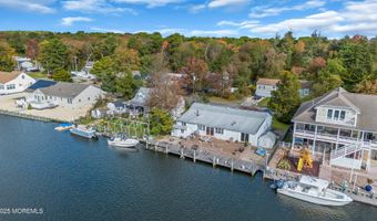 64 Harbor Inn Rd, Bayville, NJ 08721