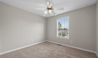 57 Hickory Leaf Ln, Acworth, GA 30101