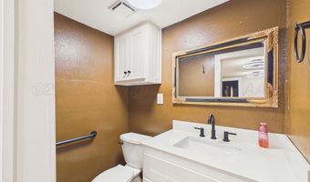 1225 S BONHAM St, Amarillo, TX 79102