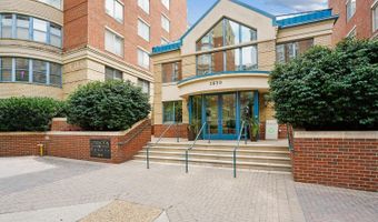 3830 9TH St N 606W, Arlington, VA 22203