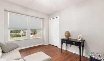 918 Timothy Dr, Columbus, OH 43230