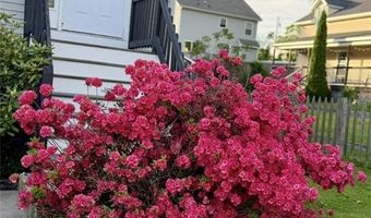 19 Marques St, Cumberland, RI 02864