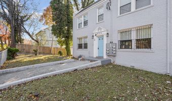 405 34TH St SE 4, Washington, DC 20019