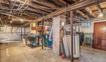 317-319 Turner St, Auburn, ME 04210