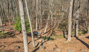 773 Devonwood Dr, Cheshire, CT 06410