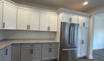 260 Keswick Dr, Blakeslee, PA 18610