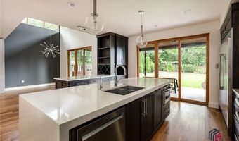 497 W Rutherford St, Athens, GA 30606