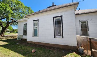 324 S Bluff Ave, Anthony, KS 67003