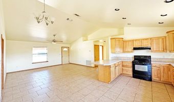 1106 W Eagle Pass, Alpine, TX 79830
