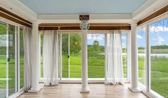 123 Rose Vidot Dr, Amsterdam, NY 12010