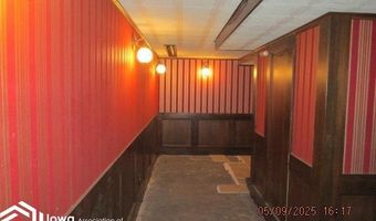 211 Harriman St, Alexander, IA 50420