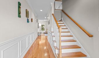 71 Kendall Ct 71, Bedford, MA 01730