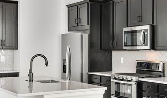 1784 Glacier Ave, Berthoud, CO 80513