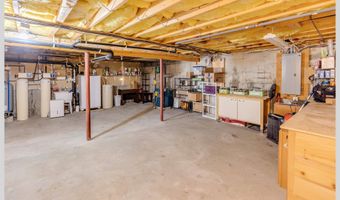 89 Meadow Ln, Campton, NH 03223