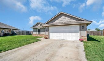 1537 Avalon Dr, Altus, OK 73521