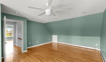 9 Hounds Way, Bath, ME 04530