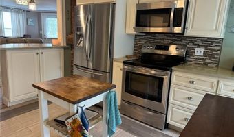 4 Hammond St 5, Newport, RI 02840
