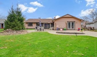 9968 Pebble Beach Cv, Aurora, OH 44202